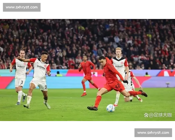 巴萨对阵拜仁季前友谊赛上演豪门碰撞检验新阵容技战术博弈青训新援状态