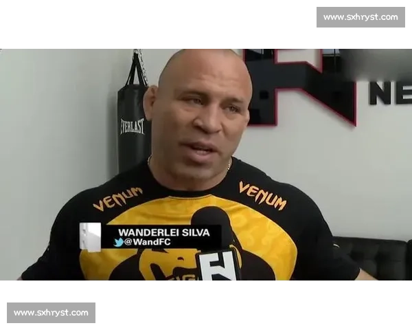 UFC狼人对决猿人终极力量与野性荣耀之战揭秘全面解析史诗级对抗