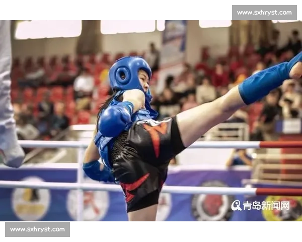 泰拳擂台碰撞中国功夫传统与现代实战的力量较量世界格斗视角下的巅峰对决