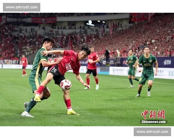 杭州绿城迎战梅州客家中超焦点对决主场争胜悬念十足引爆球迷期待 杭州绿城迎战梅州客家中超焦点对决主场争胜悬念十足引爆球迷期待